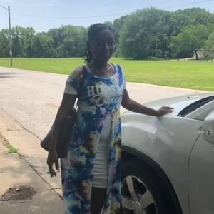 Meet your Posher, Brittani